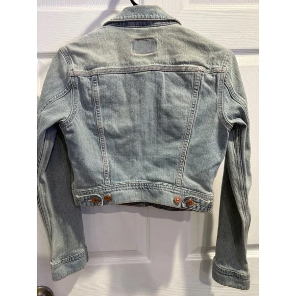 Levis Womens Cropped Denim Trucker Jacket Light Wash Blue Small Stretch Cotton - Picture 8 of 10